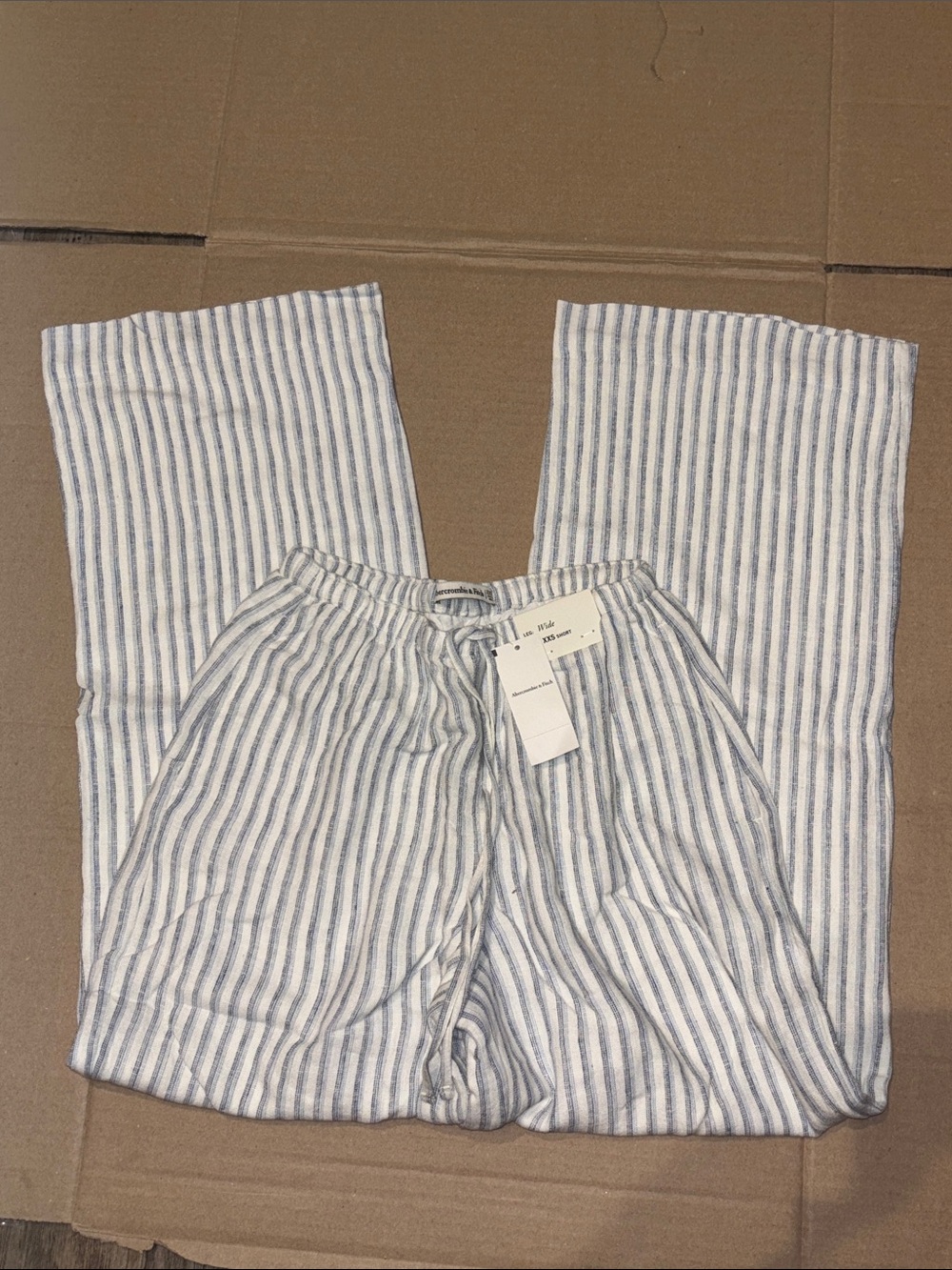 Abercrombie women’s pants